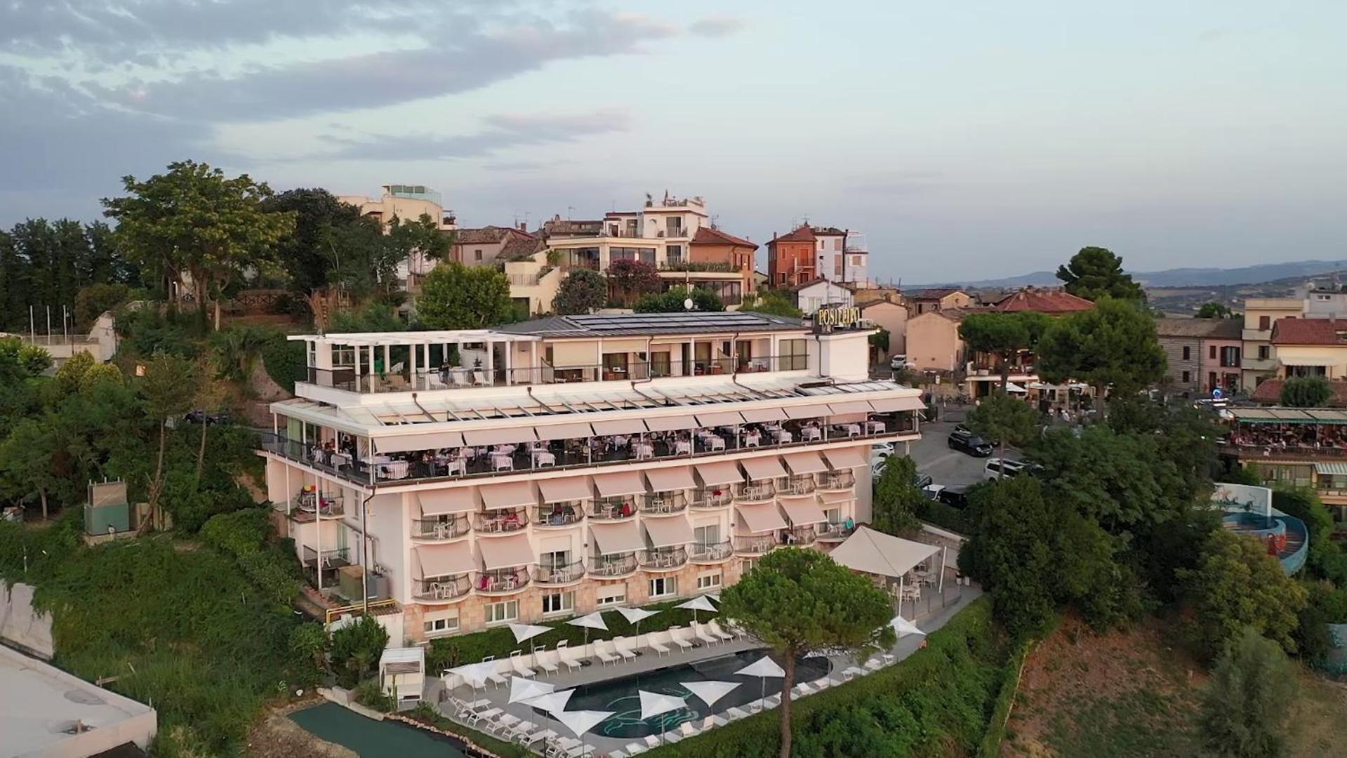 Hotel Posillipo Gabicce Mare Extérieur photo